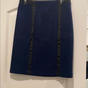 NY&co lace pencil skirt